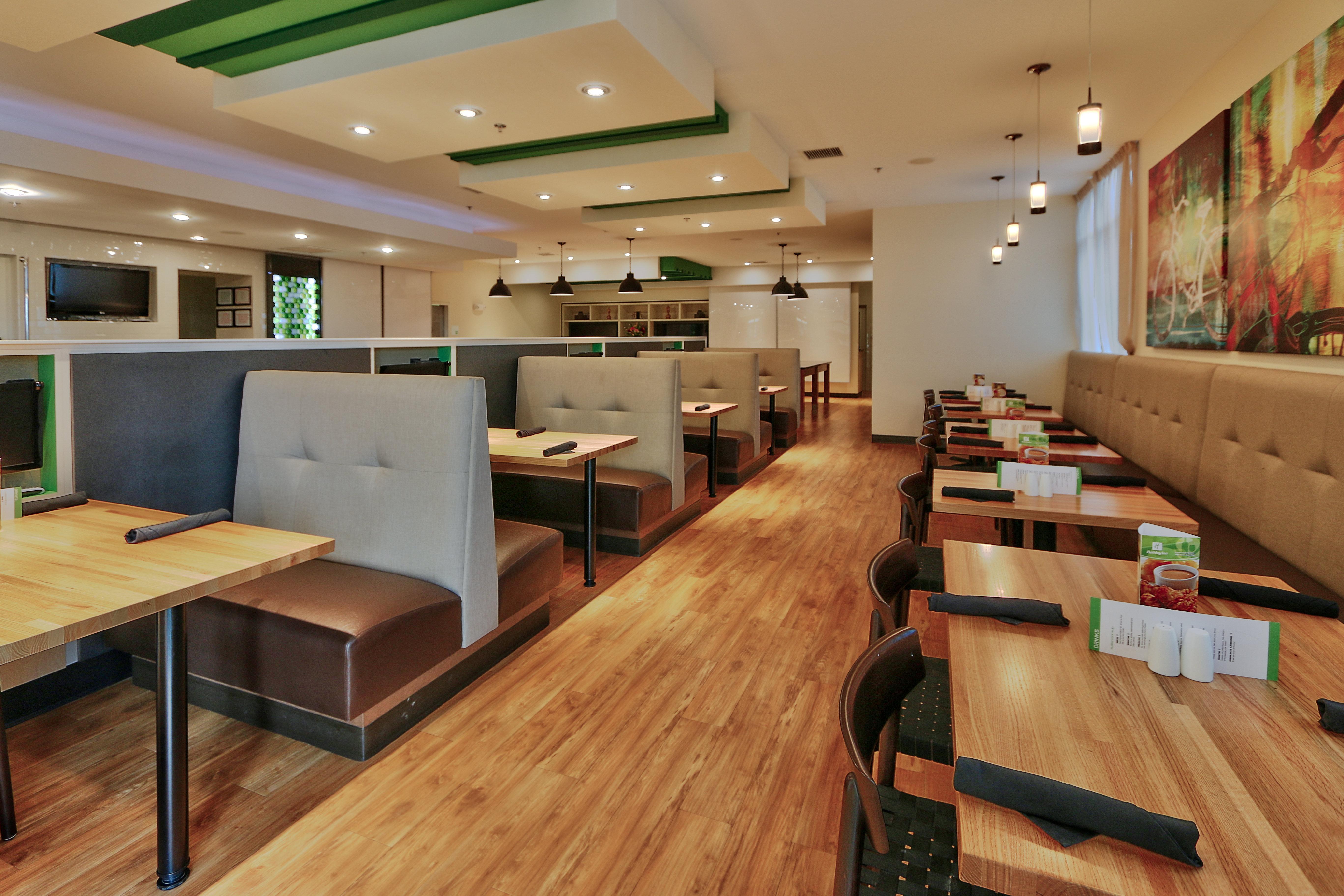 Holiday Inn Roswell By Ihg Exterior photo