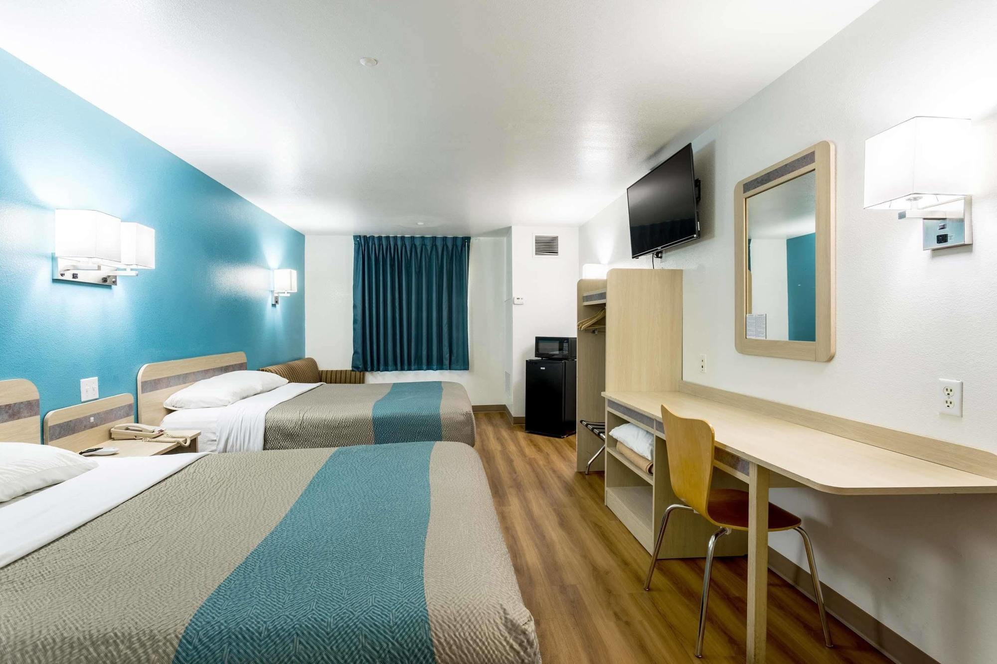 Holiday Inn Roswell By Ihg Exterior photo